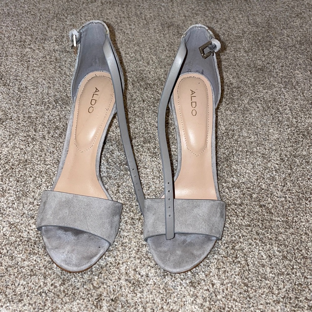 Aldo light gray suede heels size 6